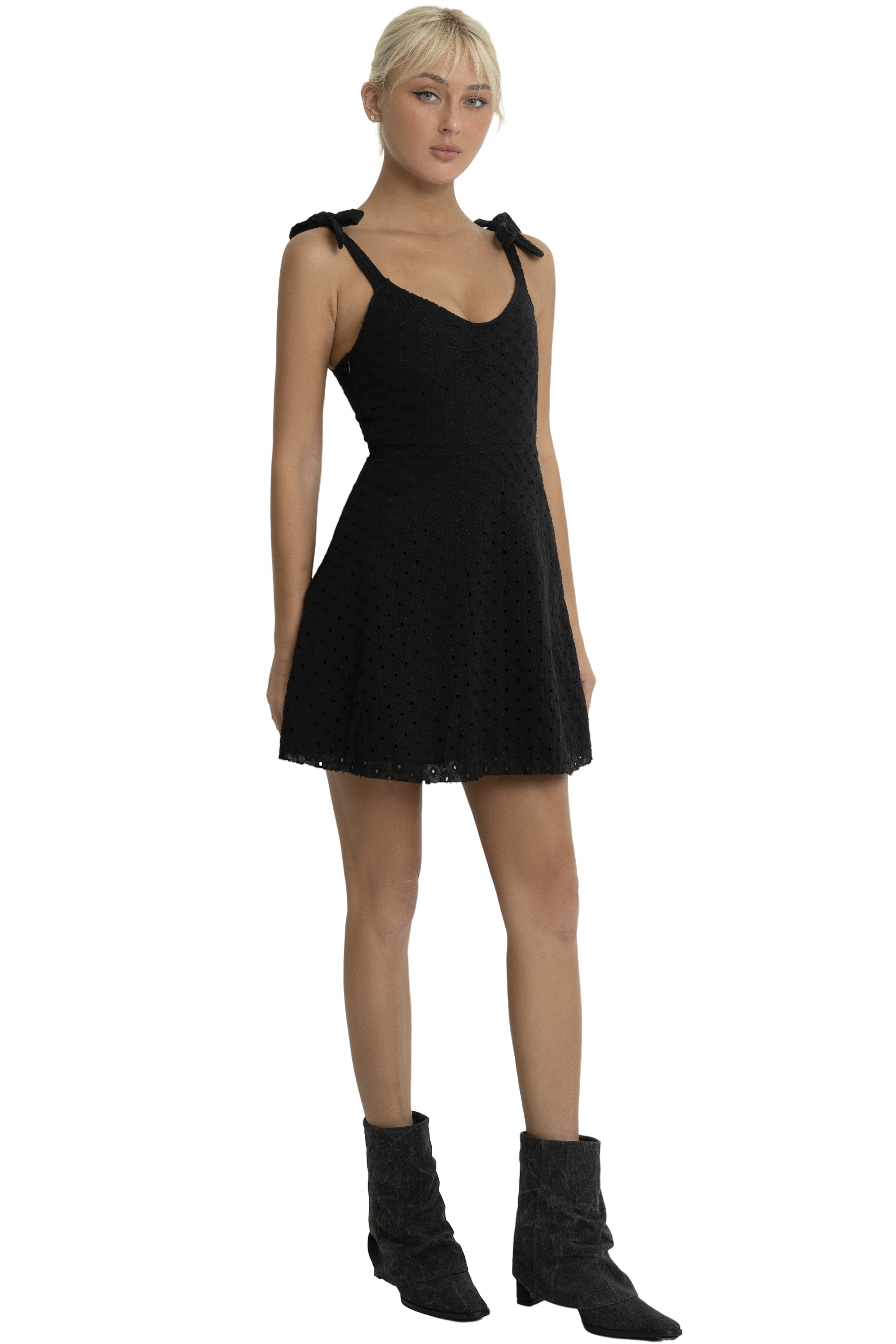 CATTY DRESS - BLACK