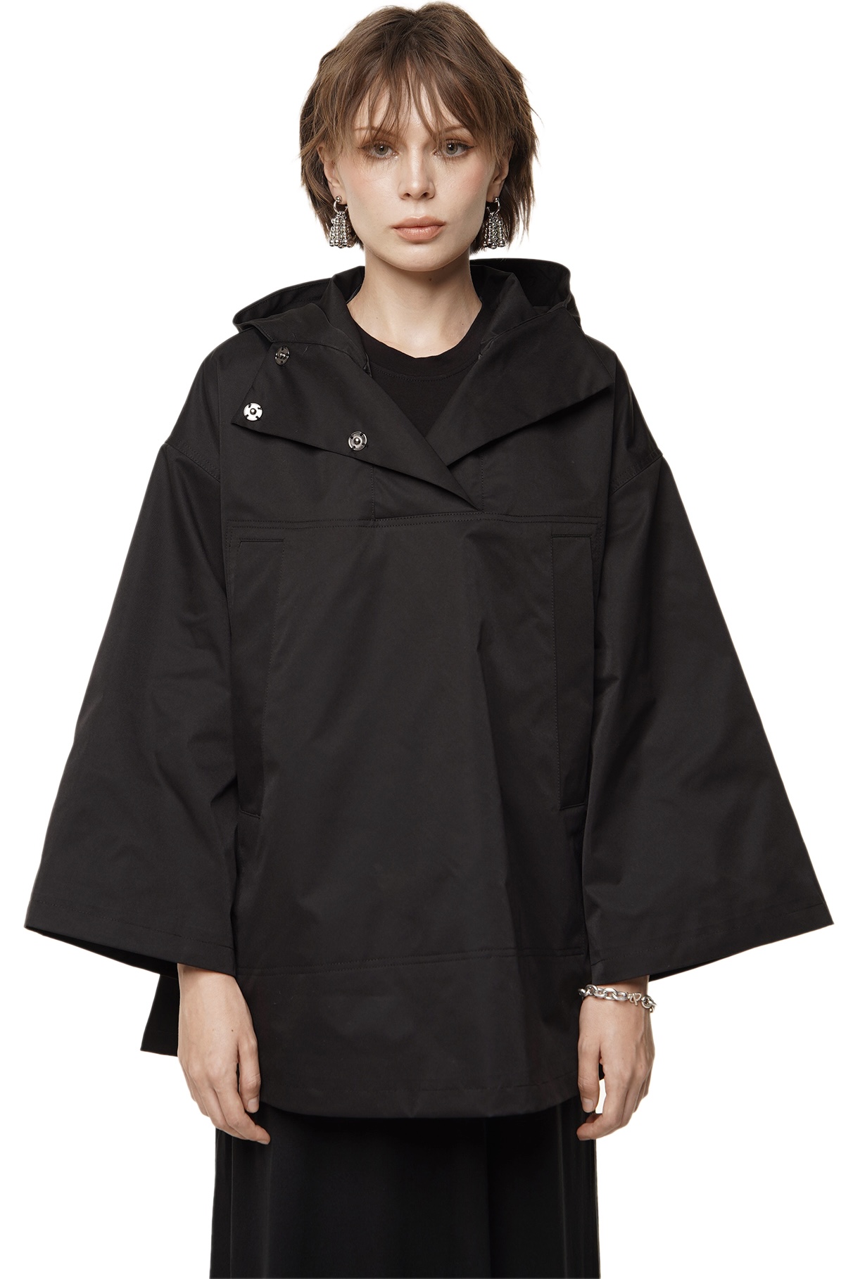 BETON HOODED JACKET - BLACK