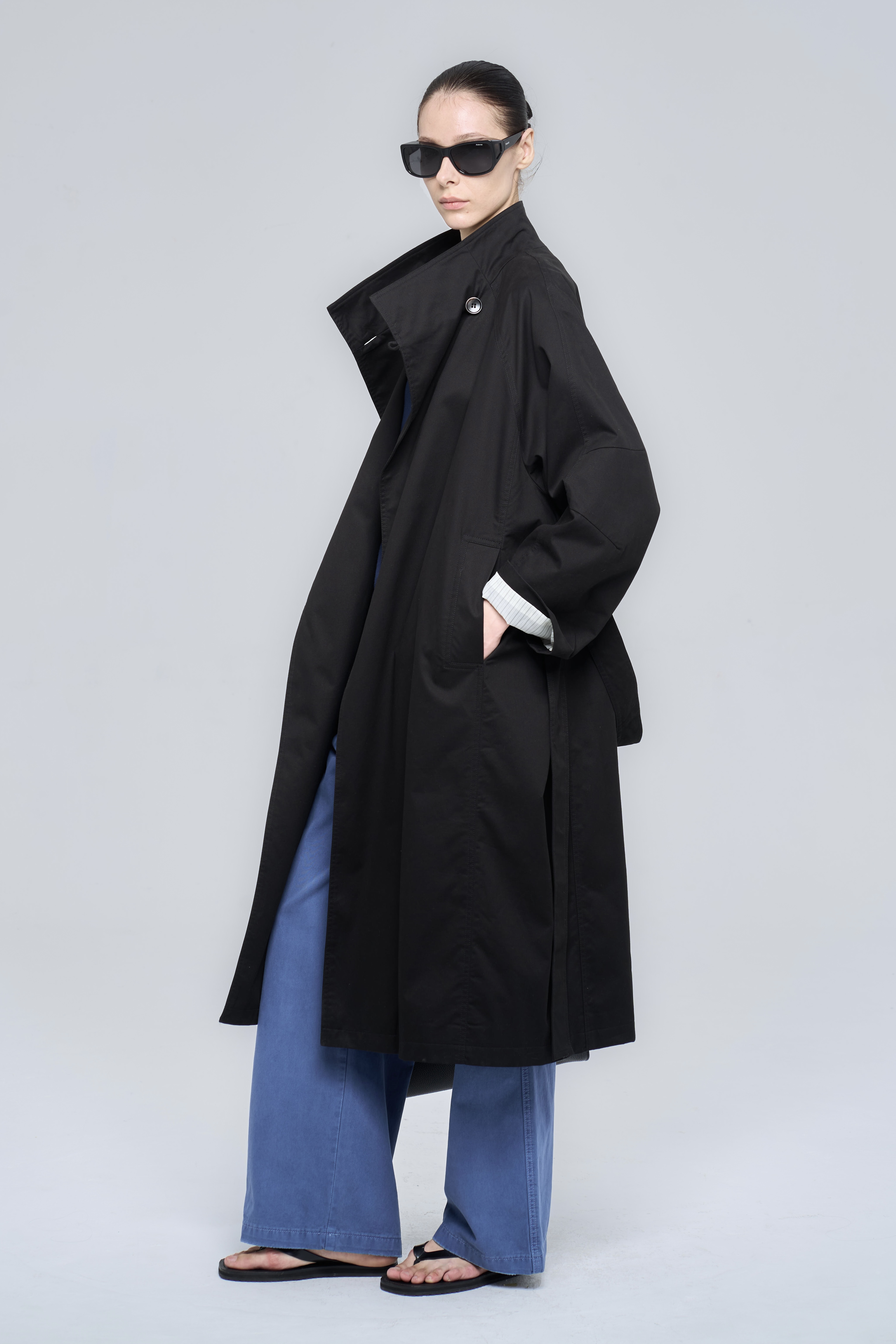 EGO COAT - BLACK
