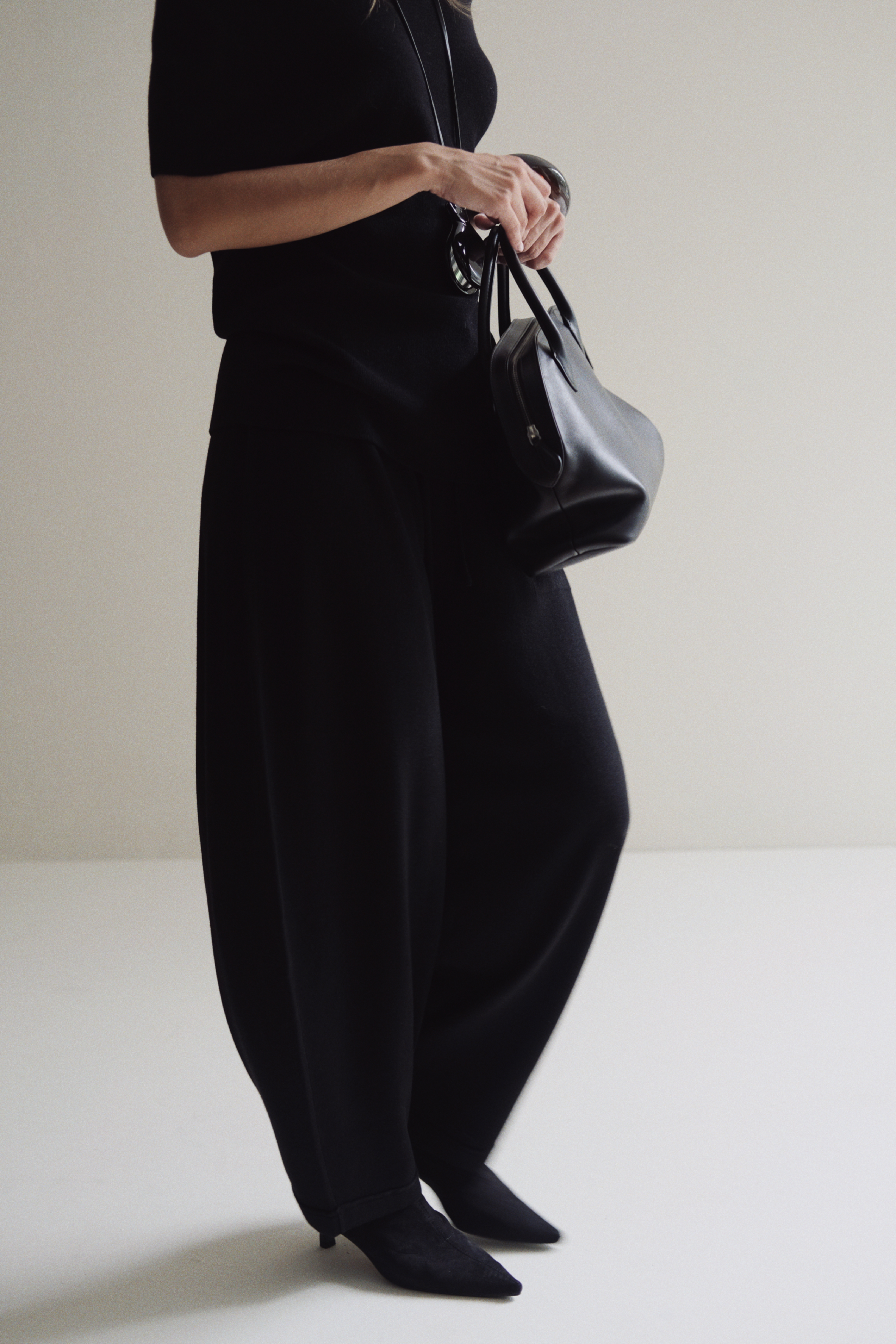 LEO PANT - BLACK