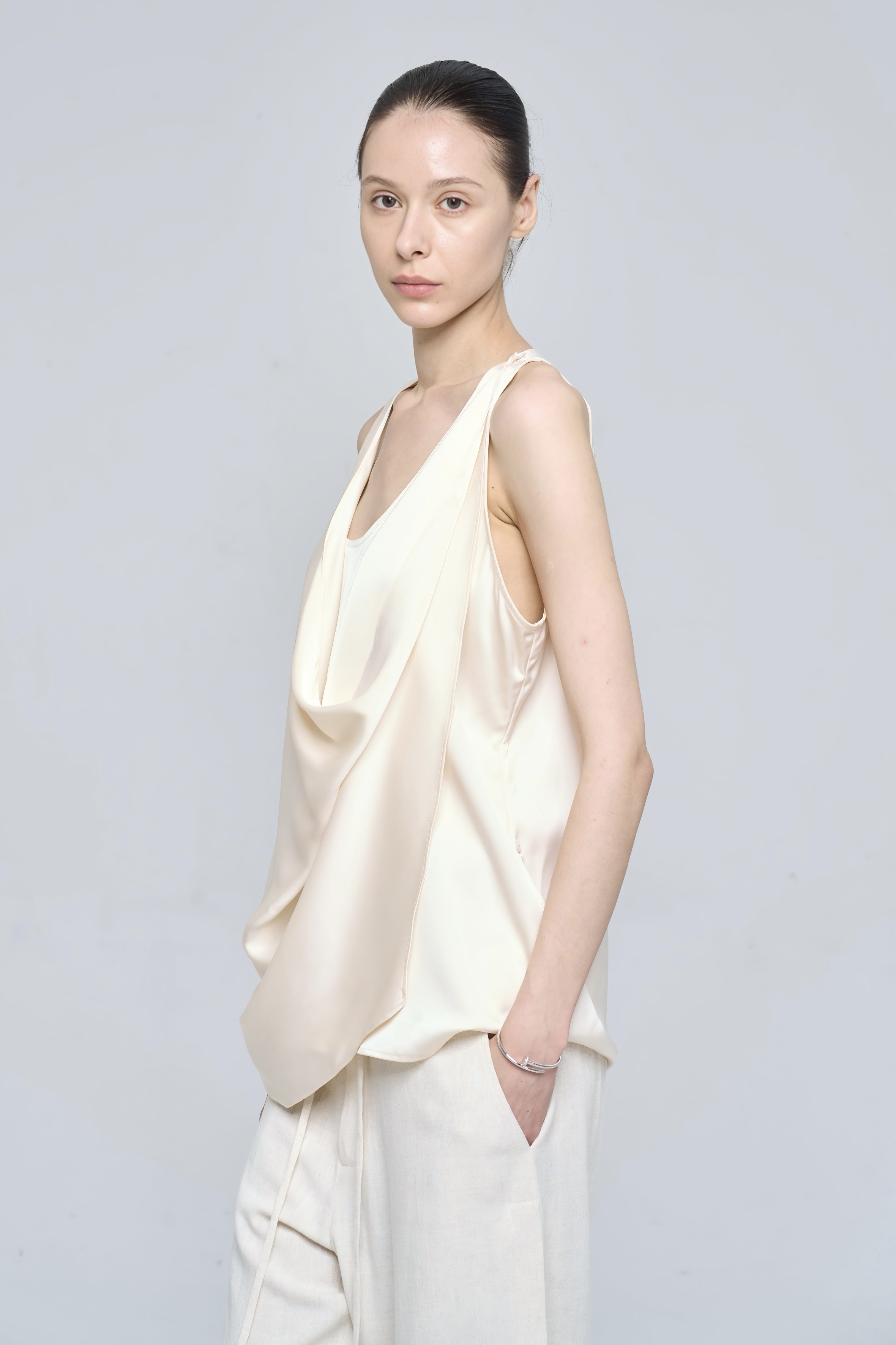MERGE TANK - IVORY