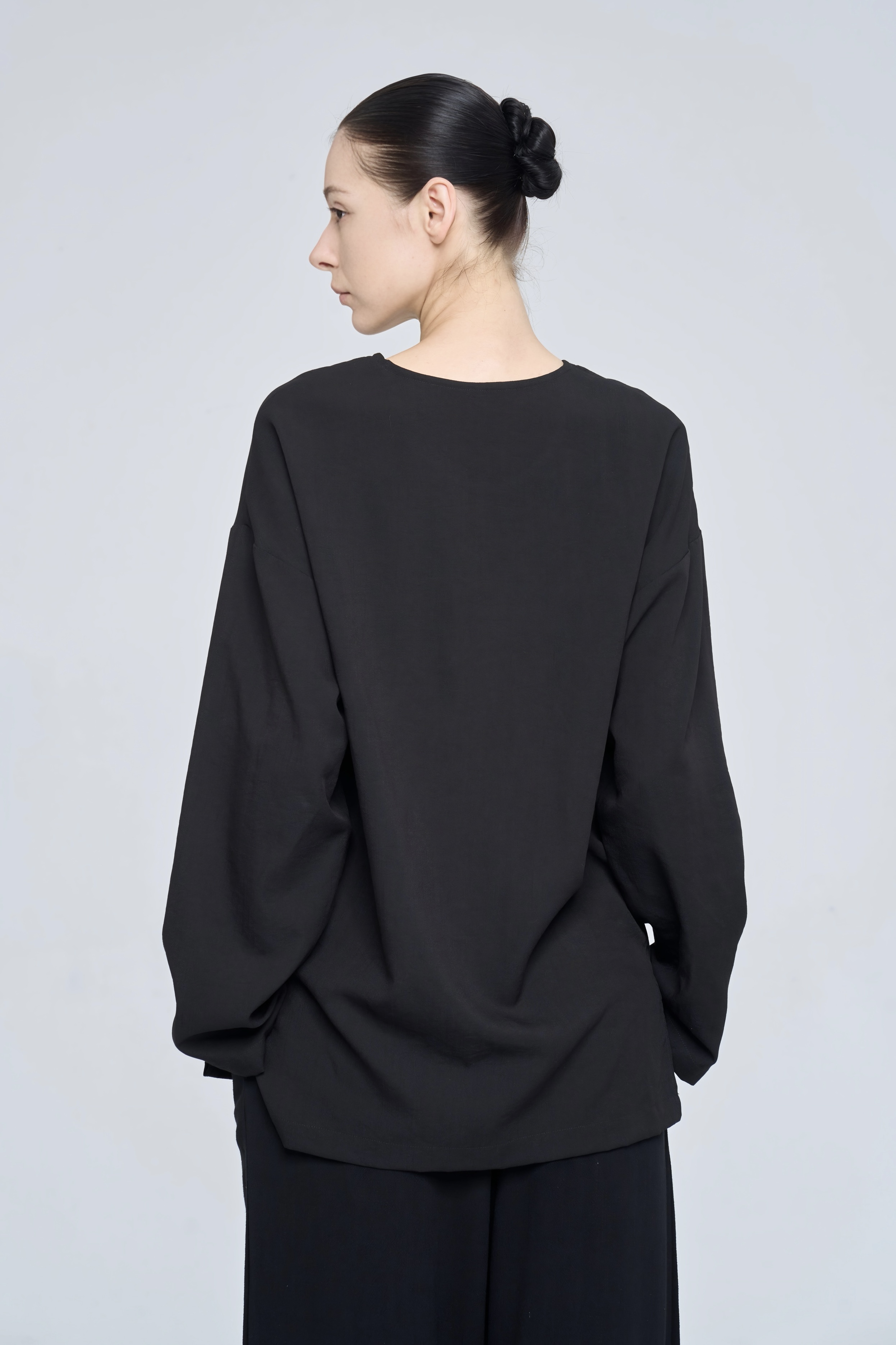 RENZO TOP - BLACK