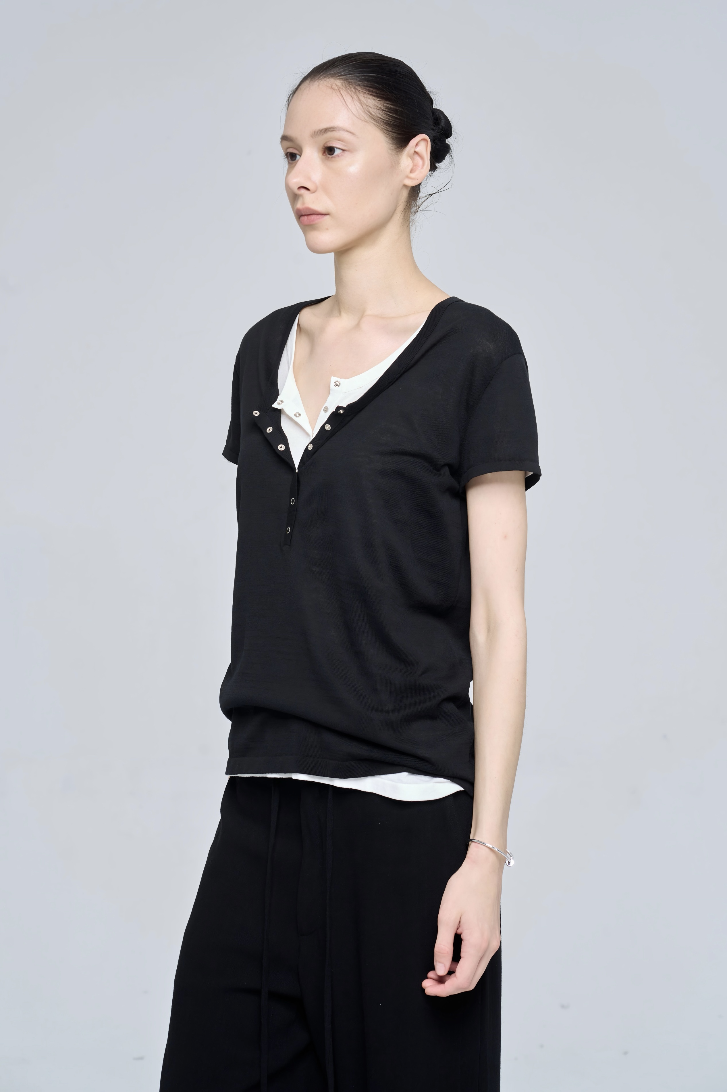 FYNN TOP - BLACK