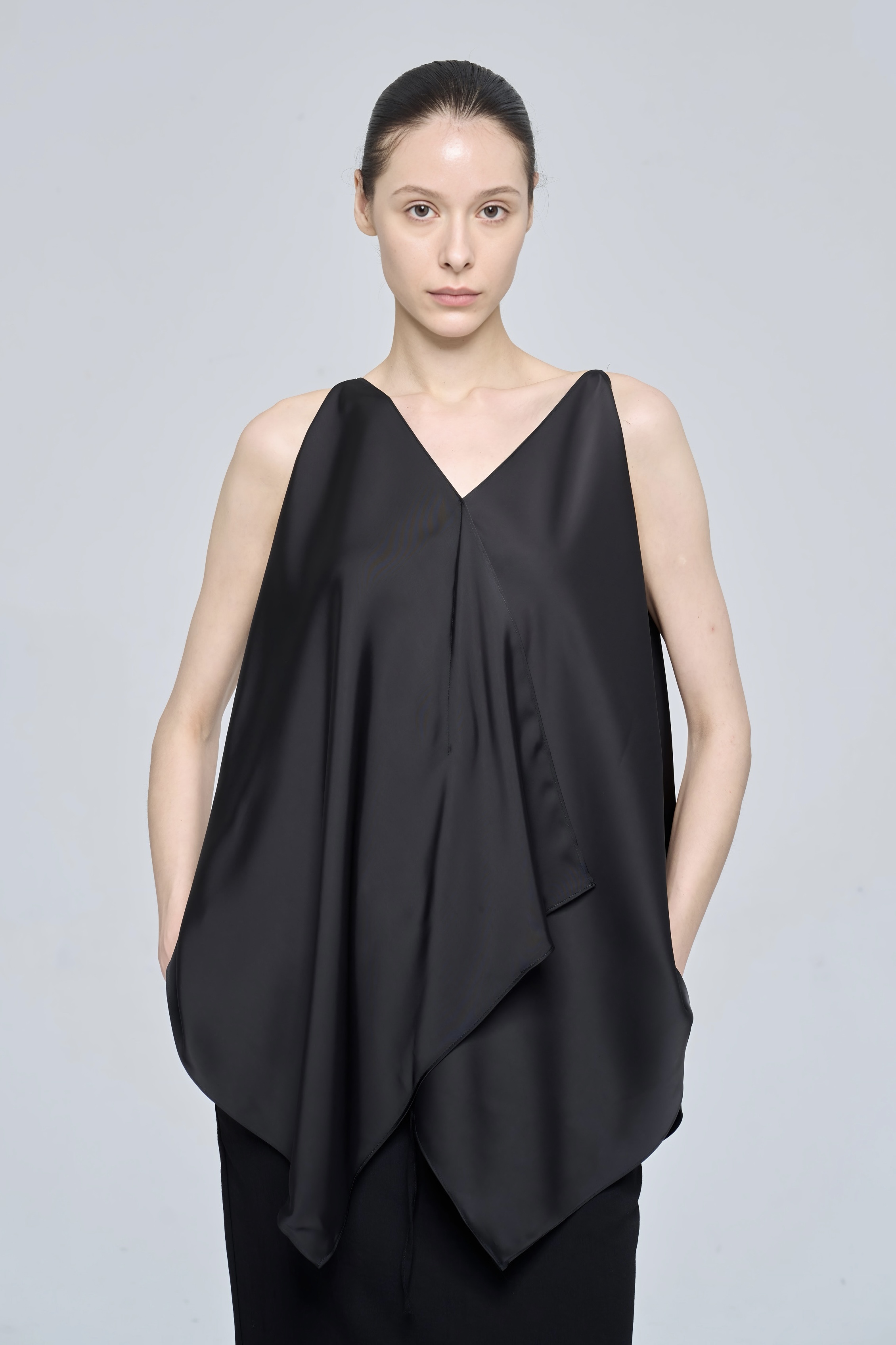 AGNES TOP - BLACK