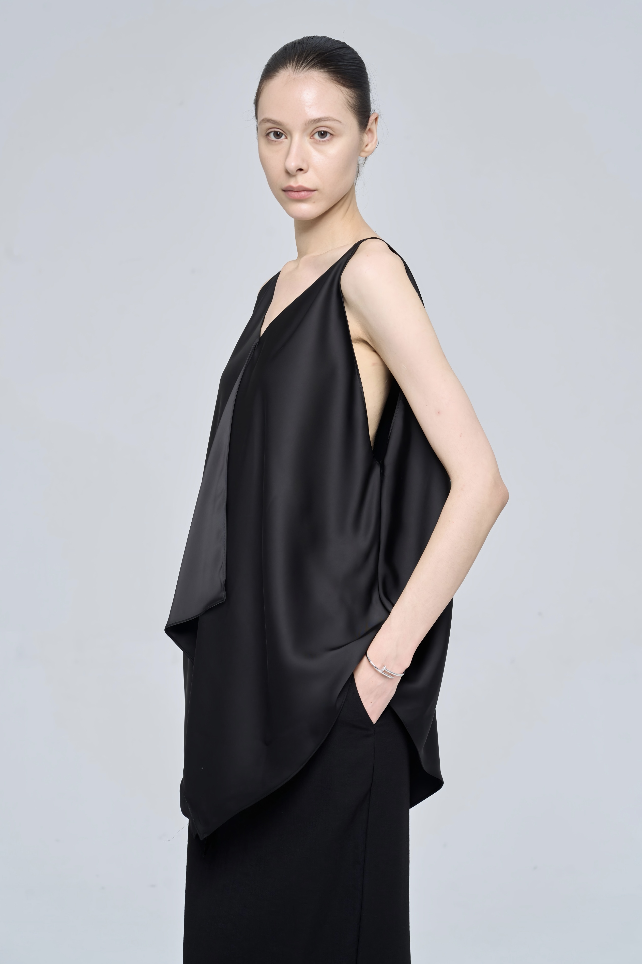 AGNES TOP - BLACK