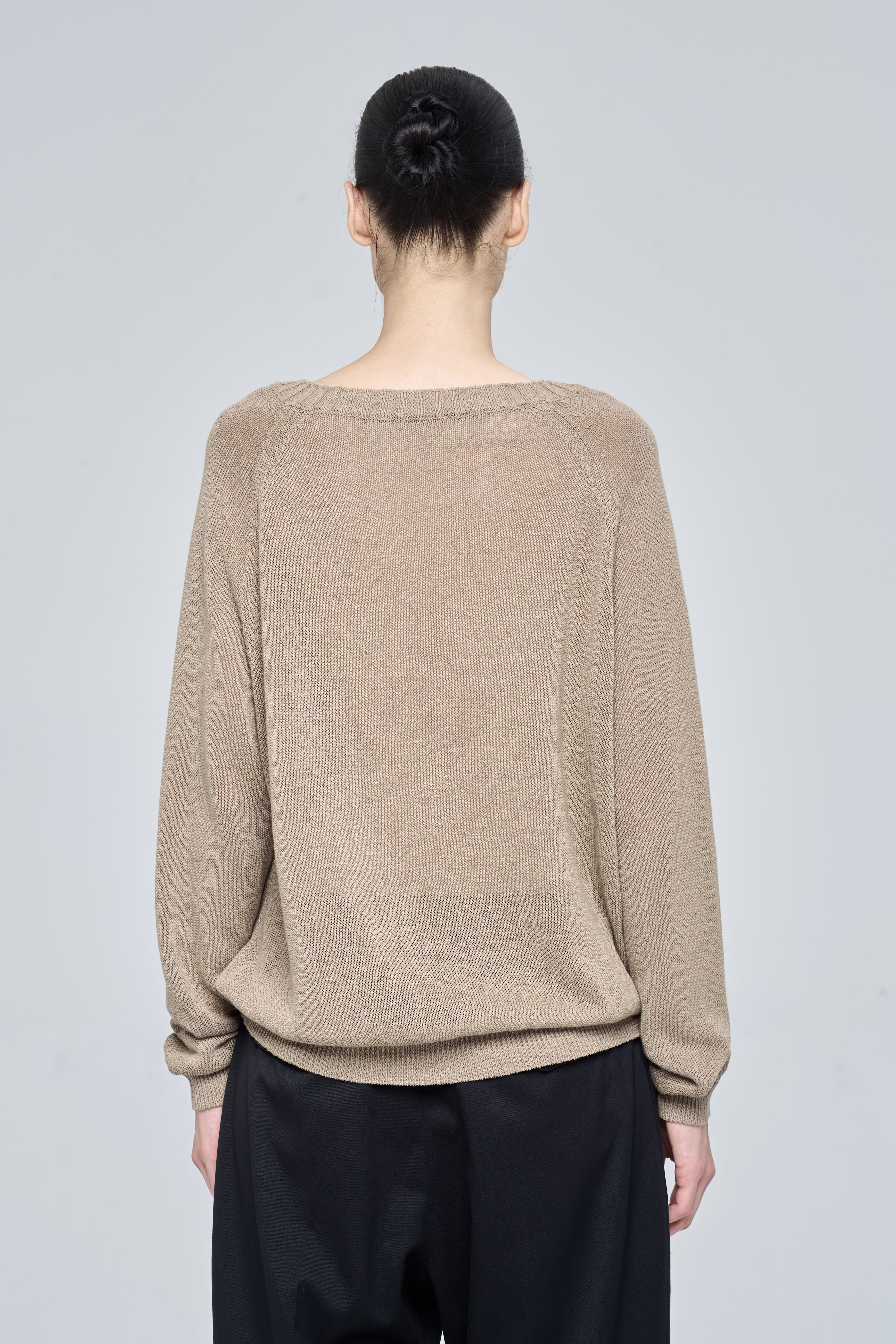 CLOVER TOP - TAUPE