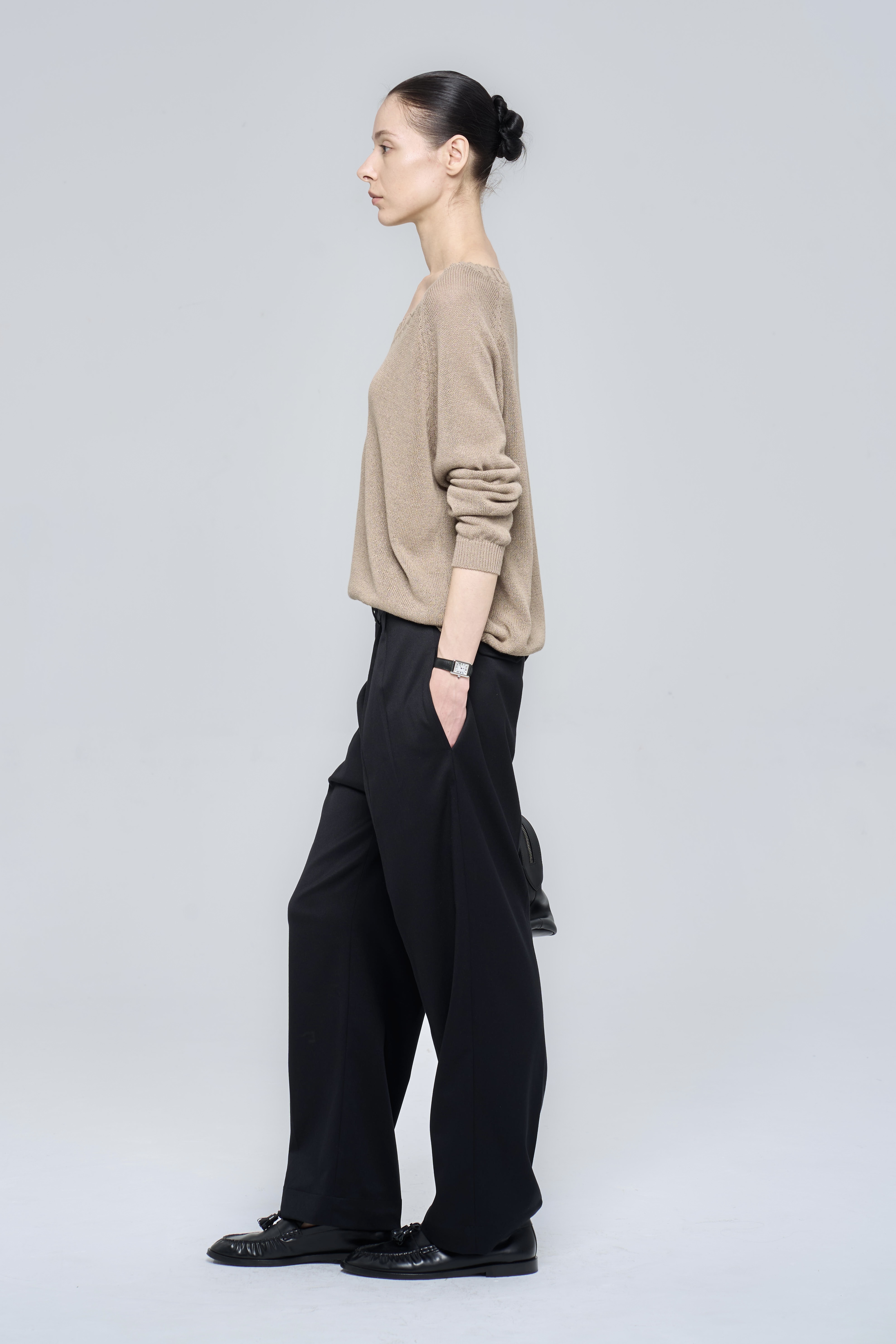 CLOVER TOP - TAUPE